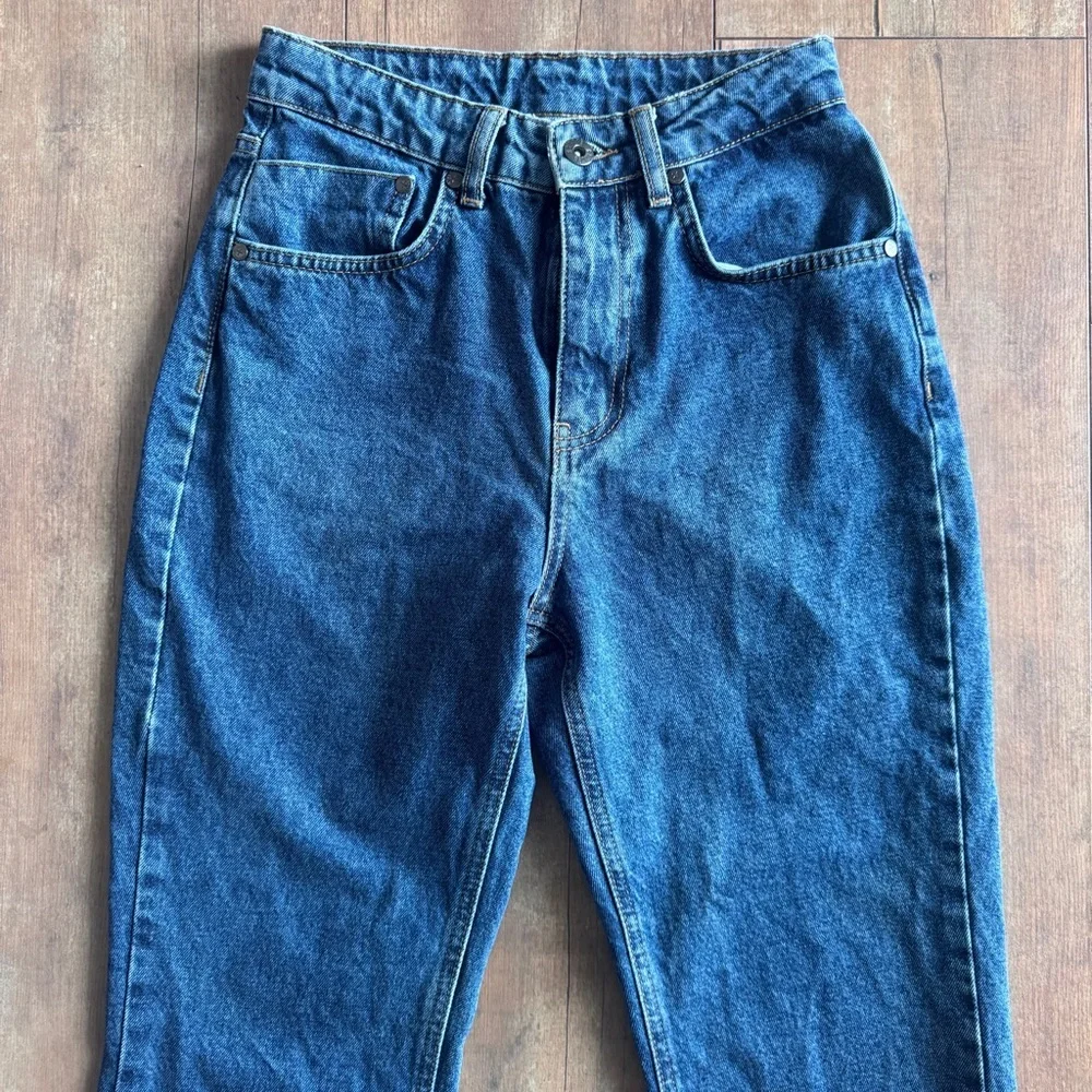 The Ragged Priest ASOS High Rise Straight Leg 90’s Inspired Blue Jeans Size 26 - Picture 3 of 8